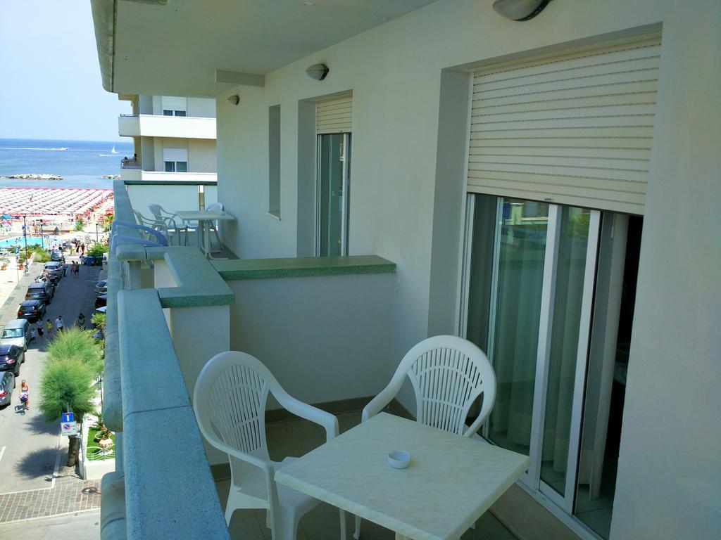 Residence Hotel Club House Католика Стая снимка